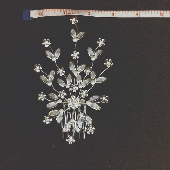 Rhinestone Hair Comb - Picture 4 of 7